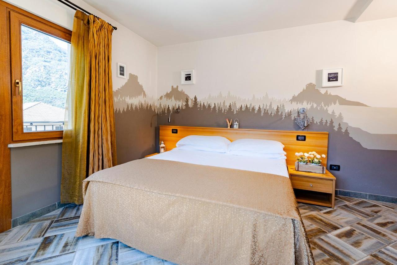Hotel&Restaurant Armanac De Toubie Arnad Buitenkant foto