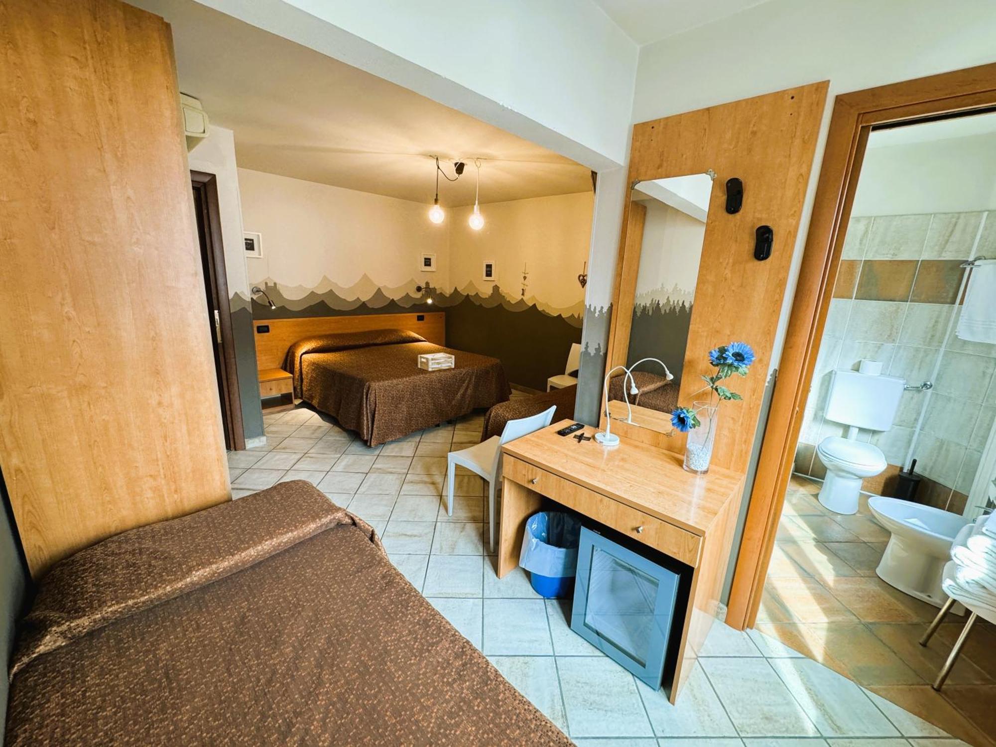 Hotel&Restaurant Armanac De Toubie Arnad Buitenkant foto